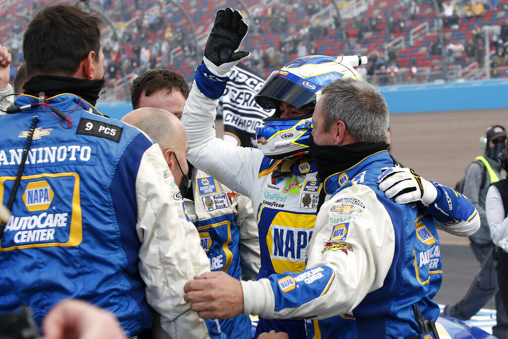 NASCAR Phoenix Auto Racing